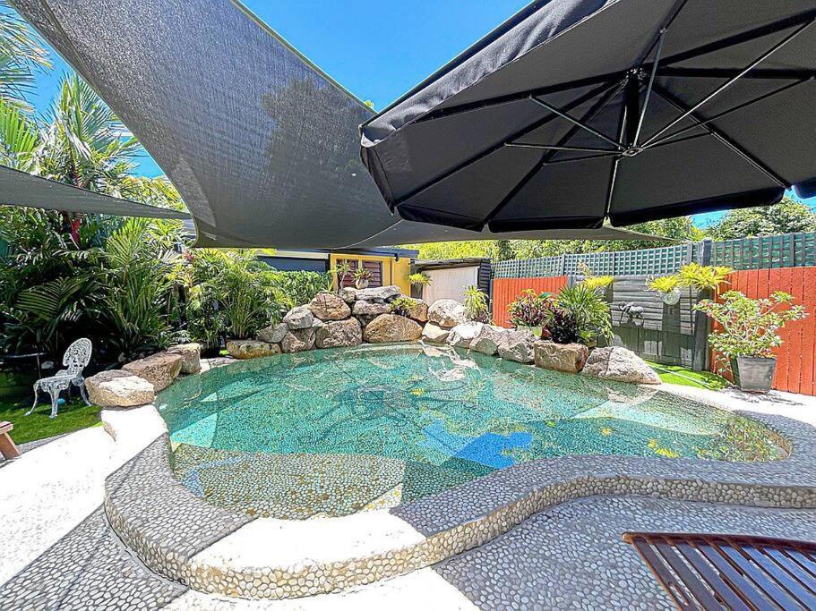 Oasis, In Leafy Whitfield. Villa Edge Hill Bagian luar foto
